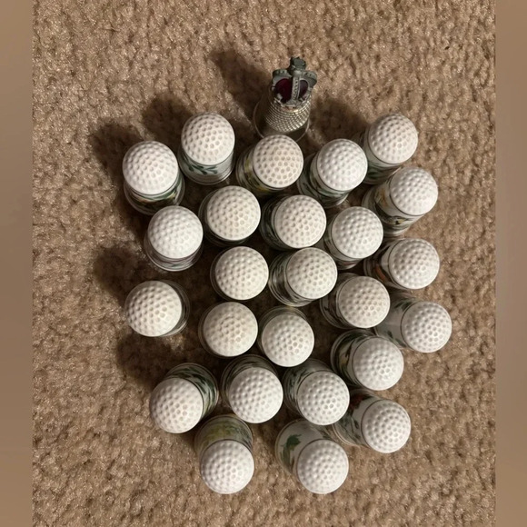 Thimbles Collection Lot Of 26 - Picture 9 of 16